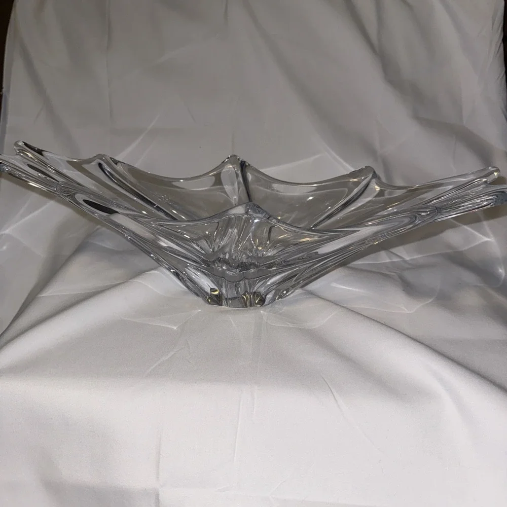 Daum France Sculptural Centerpiece Crystal Vase Signed